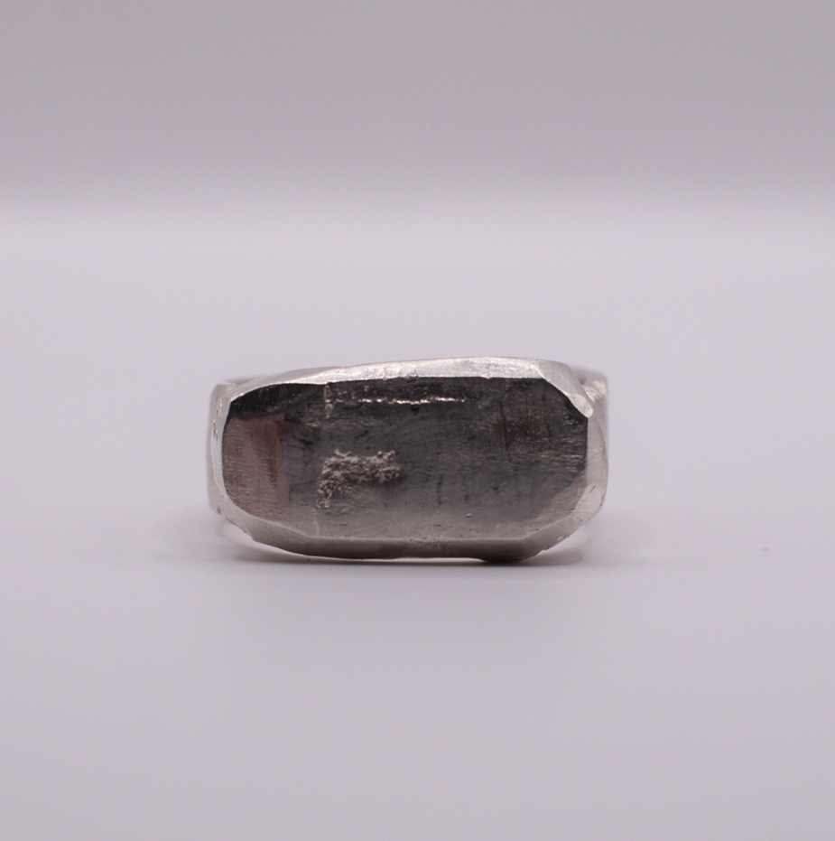 Obelisk Signet