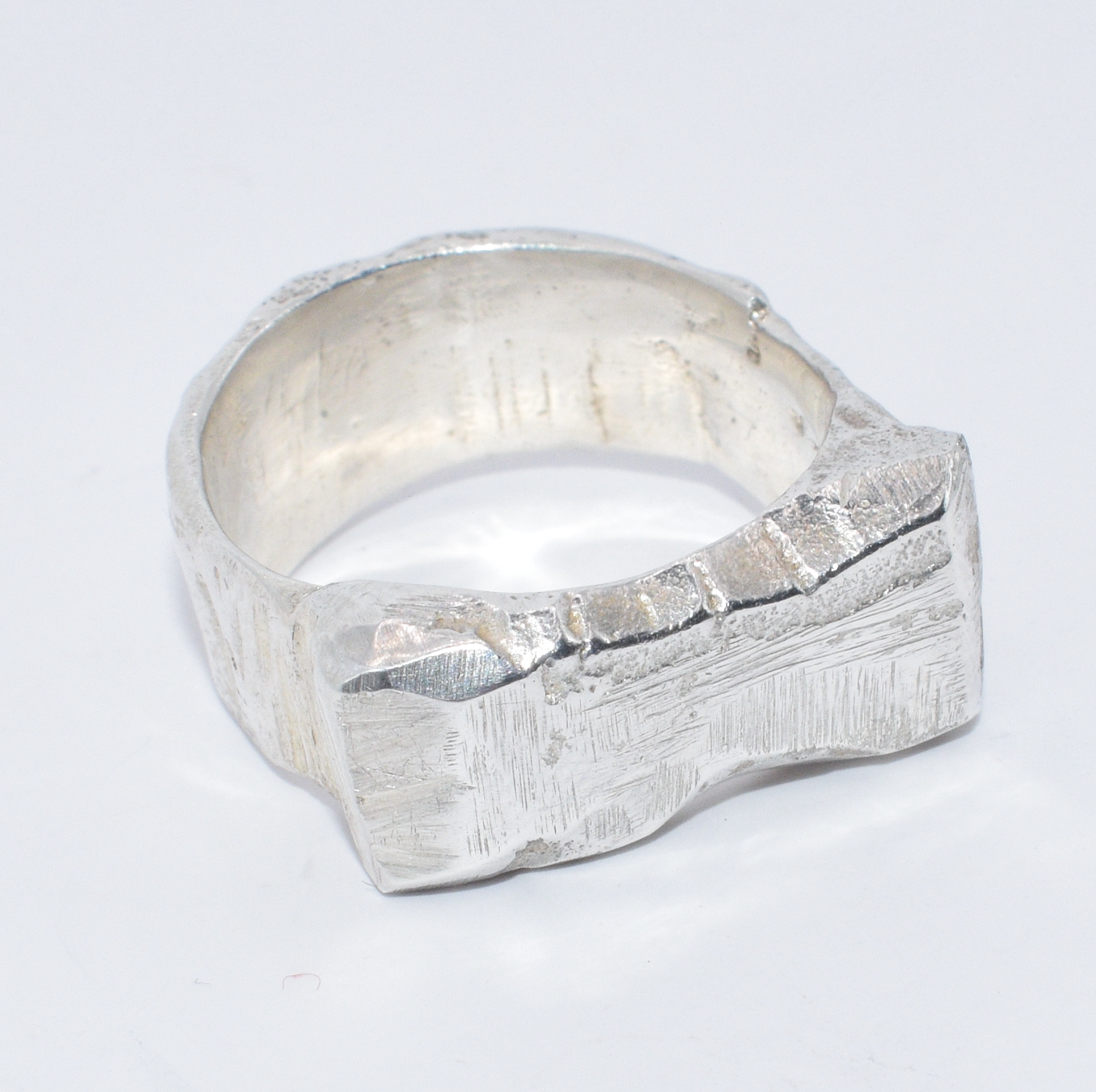 Pavestone Ring