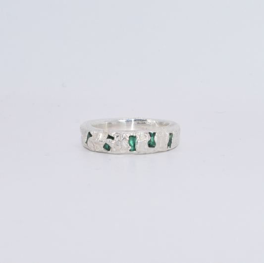 Mazzy Ring - Emeralds